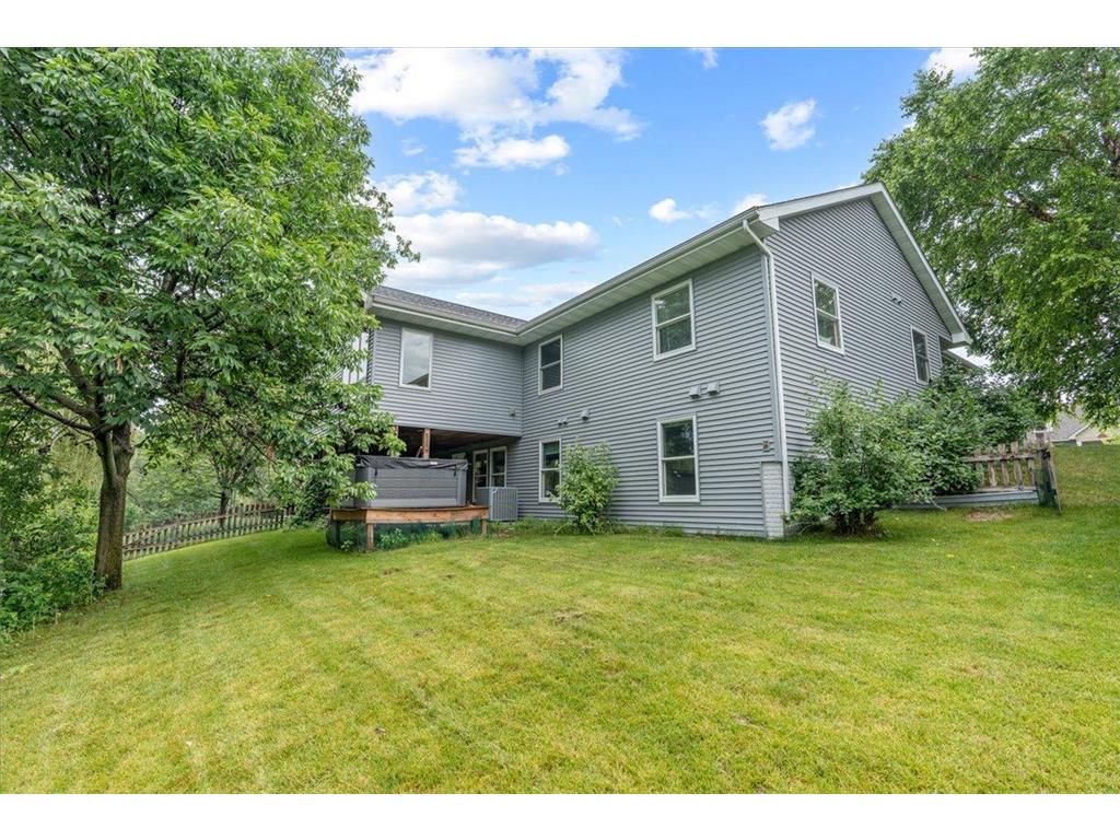 2513 Burl Oak Curve Hudson WI 54016 6810331 image26