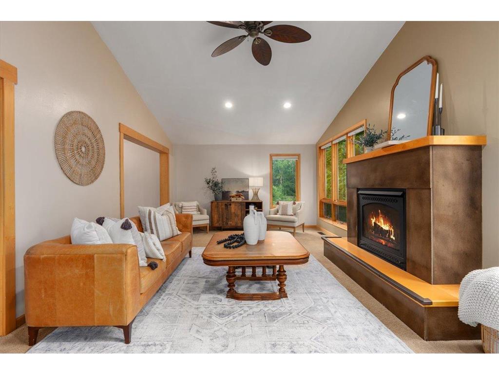 2513 Burl Oak Curve Hudson WI 54016 6810331 image7