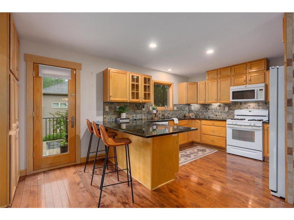 2513 Burl Oak Curve Hudson WI 54016 7018439 image11