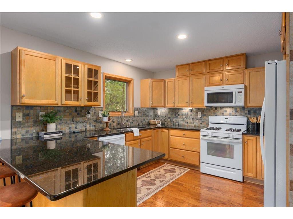 2513 Burl Oak Curve Hudson WI 54016 7018439 image12