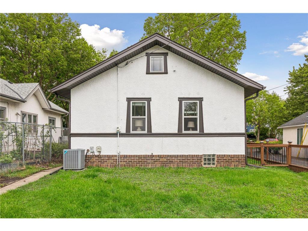 2514 Hayes Street NE Minneapolis MN 55418 7071191 image21