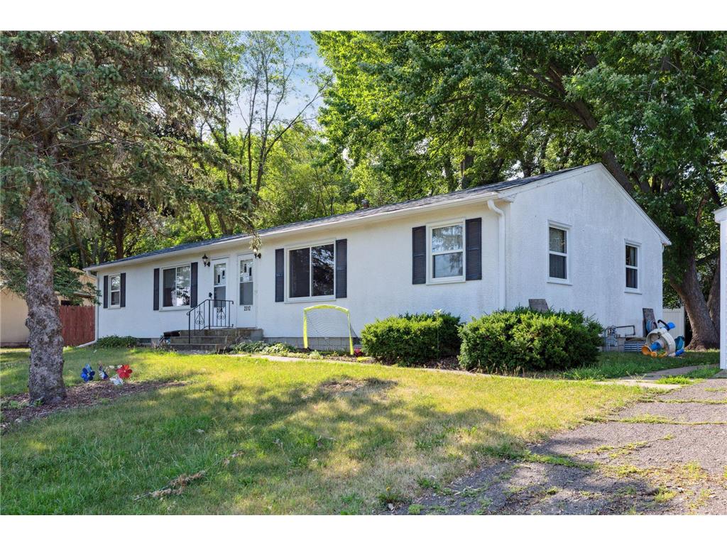 2514 Woodlynn Avenue, Maplewood, MN, 55109 MLS 6395084 Edina Realty