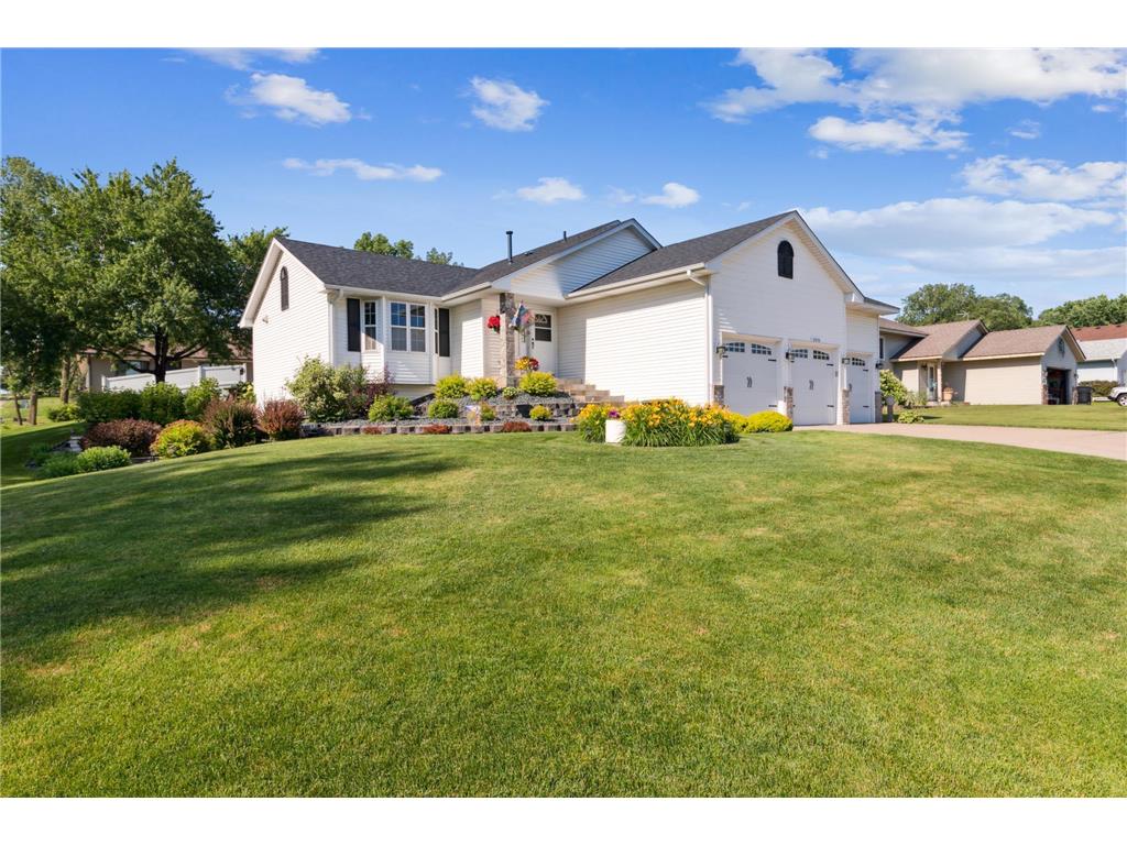 2515 78th Street E Inver Grove Heights MN 55076 6560601 image1