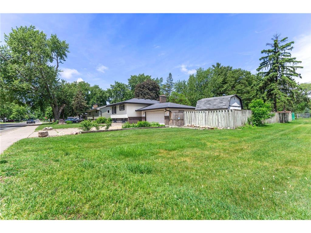 2515 Hillview Road Mounds View MN 55112 7085582 image4