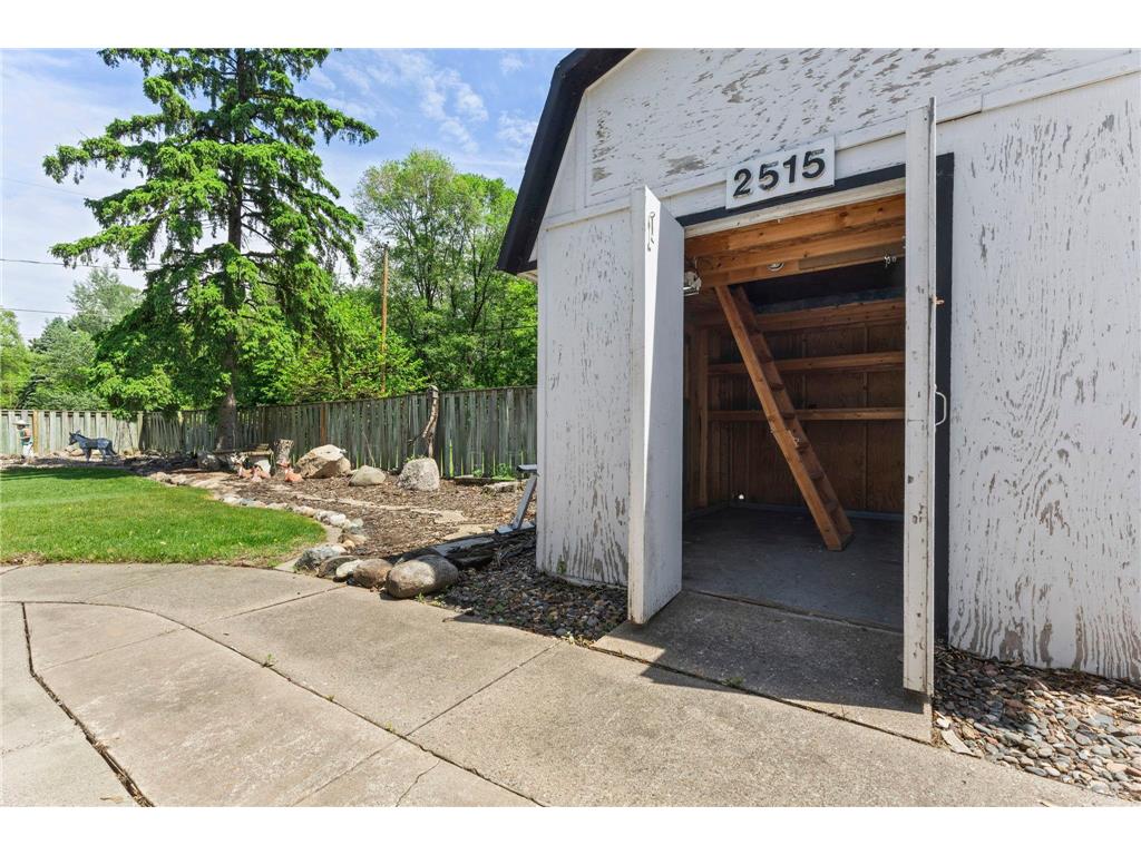 2515 Hillview Road Mounds View MN 55112 7085582 image55