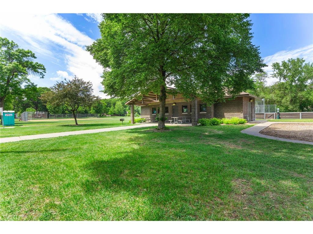2515 Hillview Road Mounds View MN 55112 7085582 image61