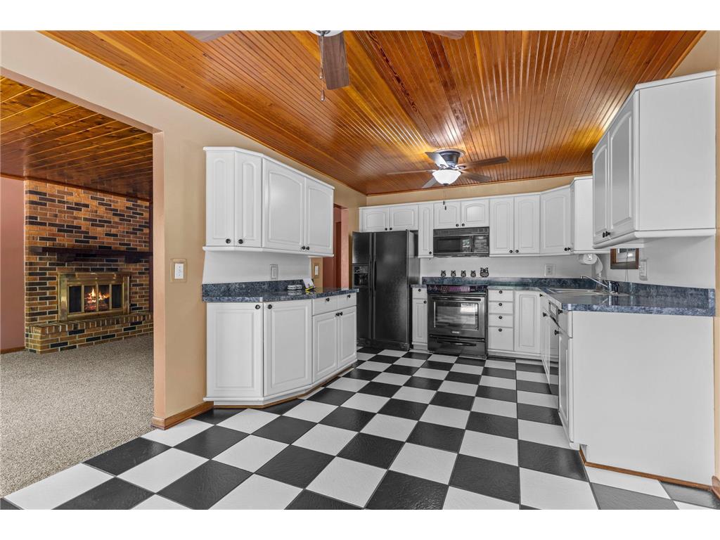2515 Hillview Road Mounds View MN 55112 7085582 image9