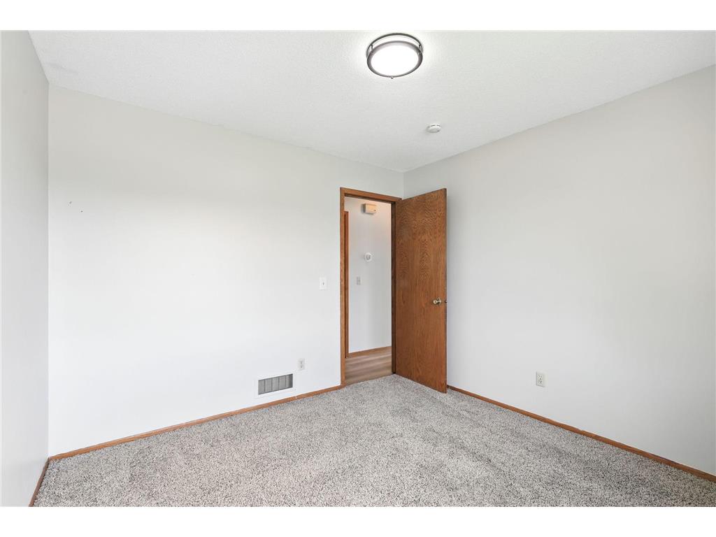 2515 Royals Drive Minnetonka MN 55305 7006066 image20