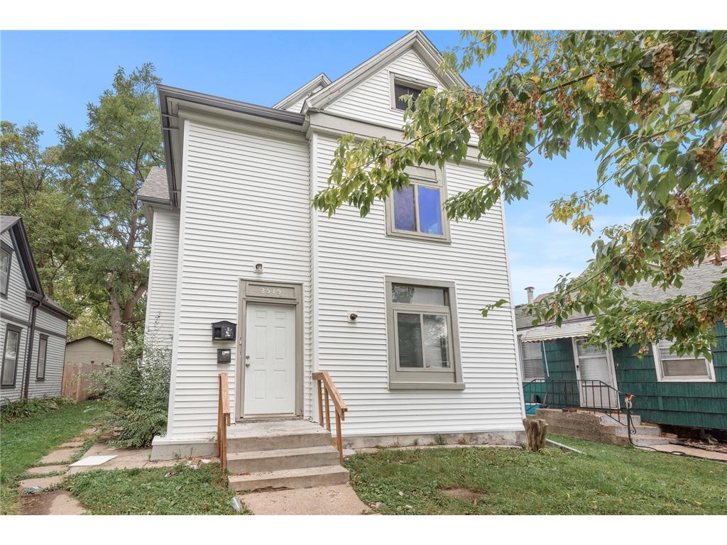 2515 Upton Avenue N Minneapolis MN 55411 6440002 image1
