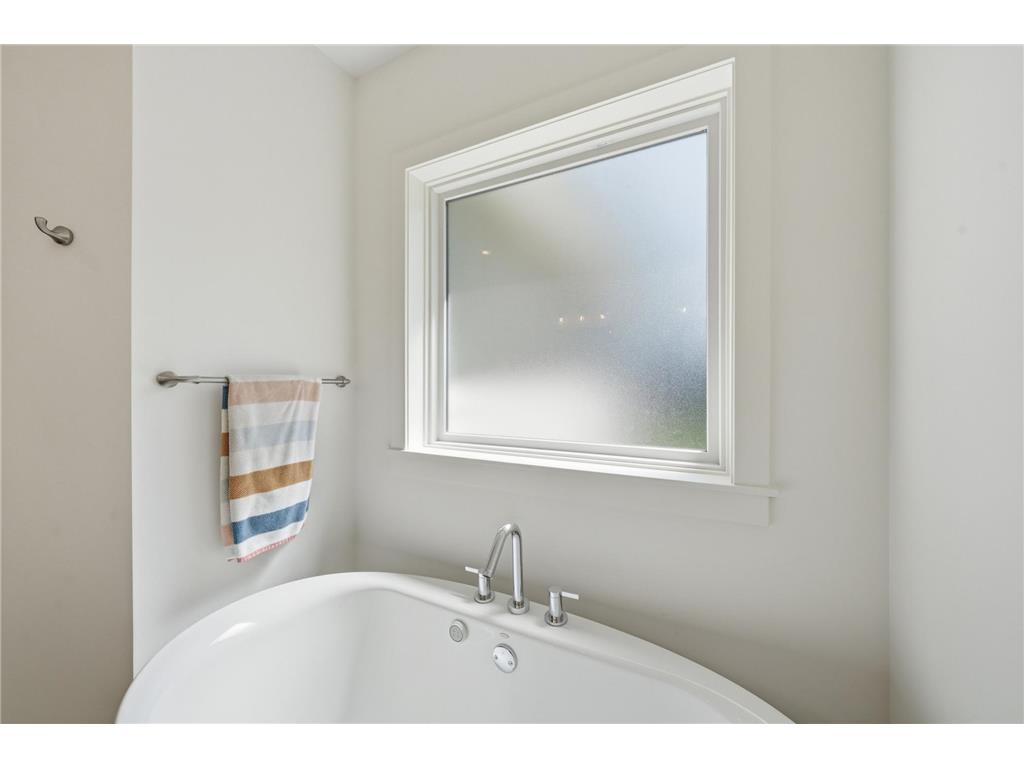25155 Glen Road Shorewood MN 55331 7073654 image19