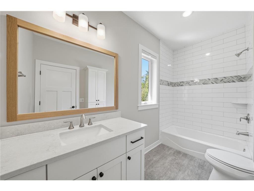 25155 Glen Road Shorewood MN 55331 7073654 image25