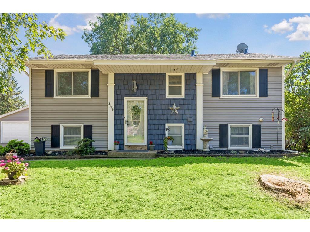 2516 103rd Avenue NW Coon Rapids MN 55433 7098423 image1