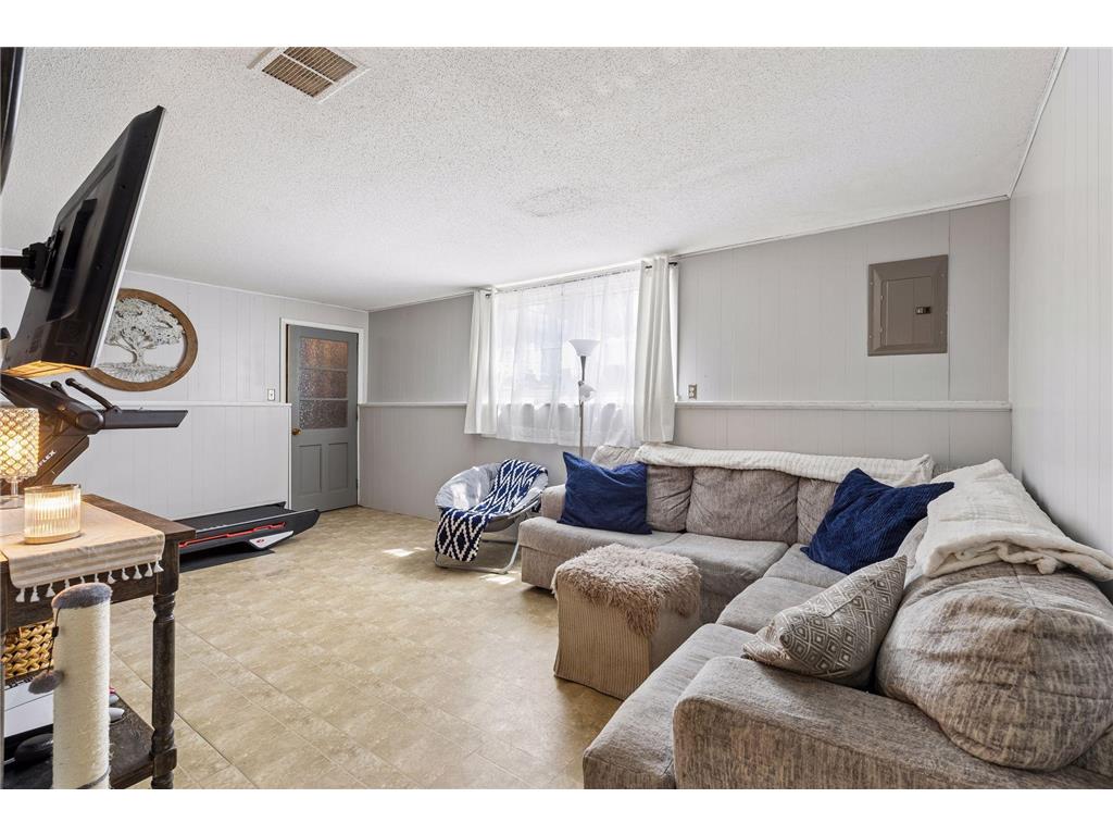 2516 103rd Avenue NW Coon Rapids MN 55433 7098423 image27