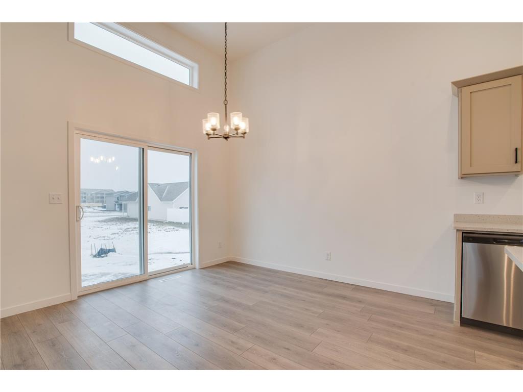 2516 38th Avenue S Moorhead MN 56560 7022295 image16