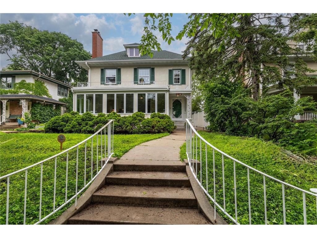 2516 Humboldt Avenue S Minneapolis MN 55405 6735364 image1