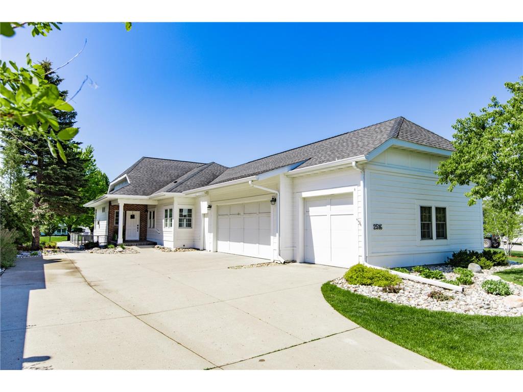 2516 Rose Creek Parkway S Fargo ND 58104 7076974 image2