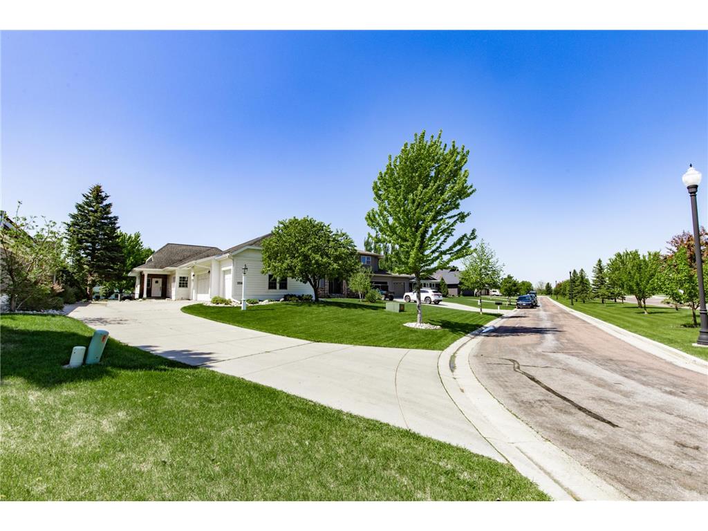 2516 Rose Creek Parkway S Fargo ND 58104 7076974 image3
