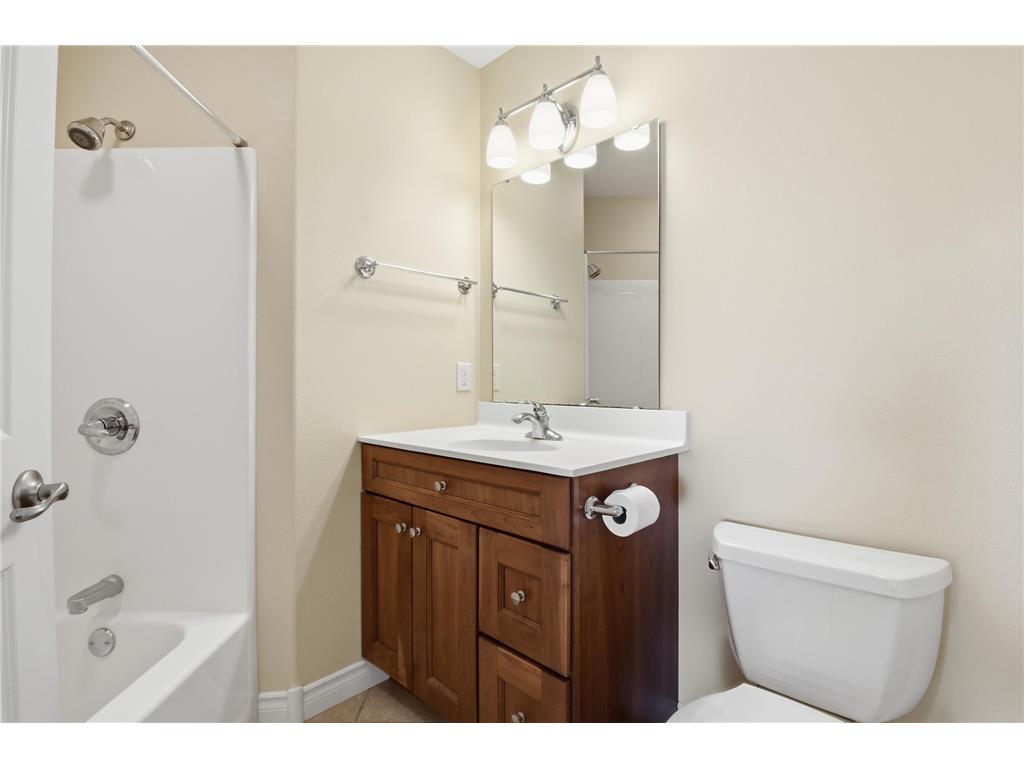 2517 7th Avenue SE Willmar MN 56201 7006169 image26