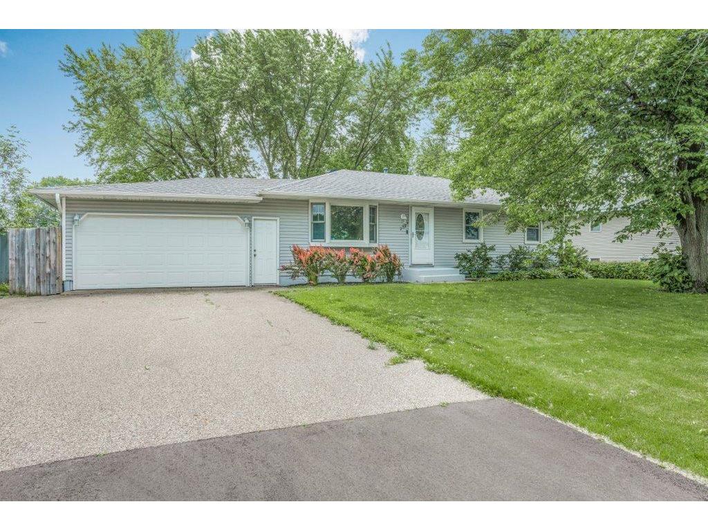 2517 80th Avenue N Brooklyn Park MN 55444 6737236 image1