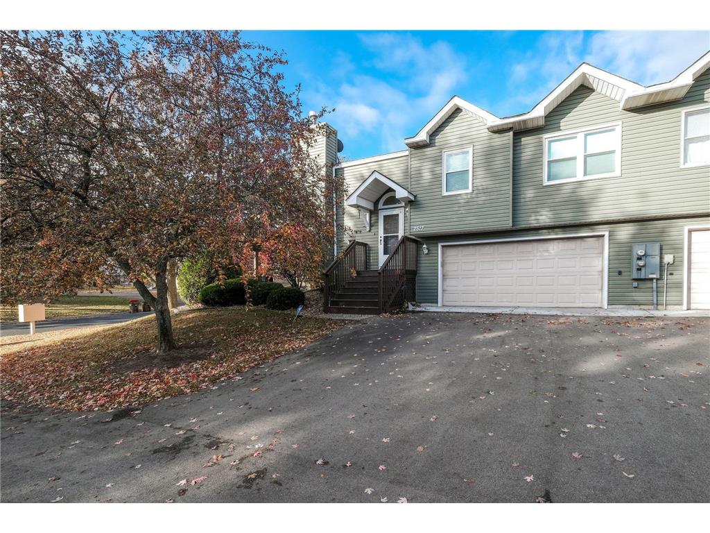 2517 Geranium Avenue E, Maplewood, MN 55119 MLS 6271673 Edina Realty