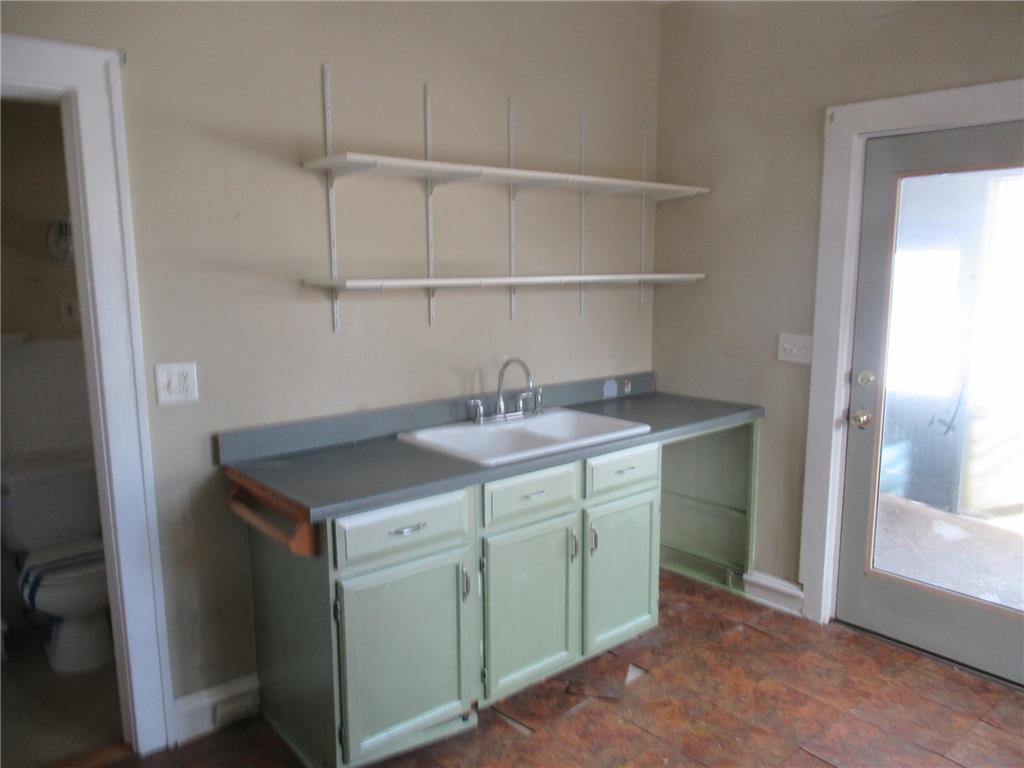 2517 Quincy Street NE Minneapolis MN 55418 7029552 image21