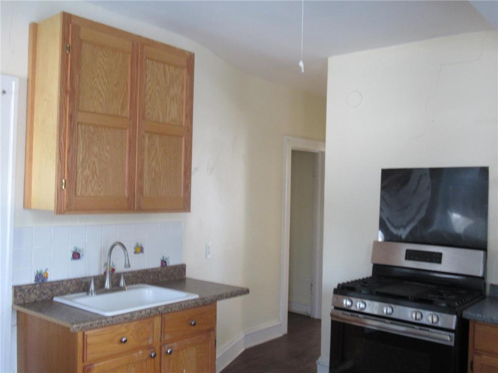 2517 Quincy Street NE Minneapolis MN 55418 7029552 image23