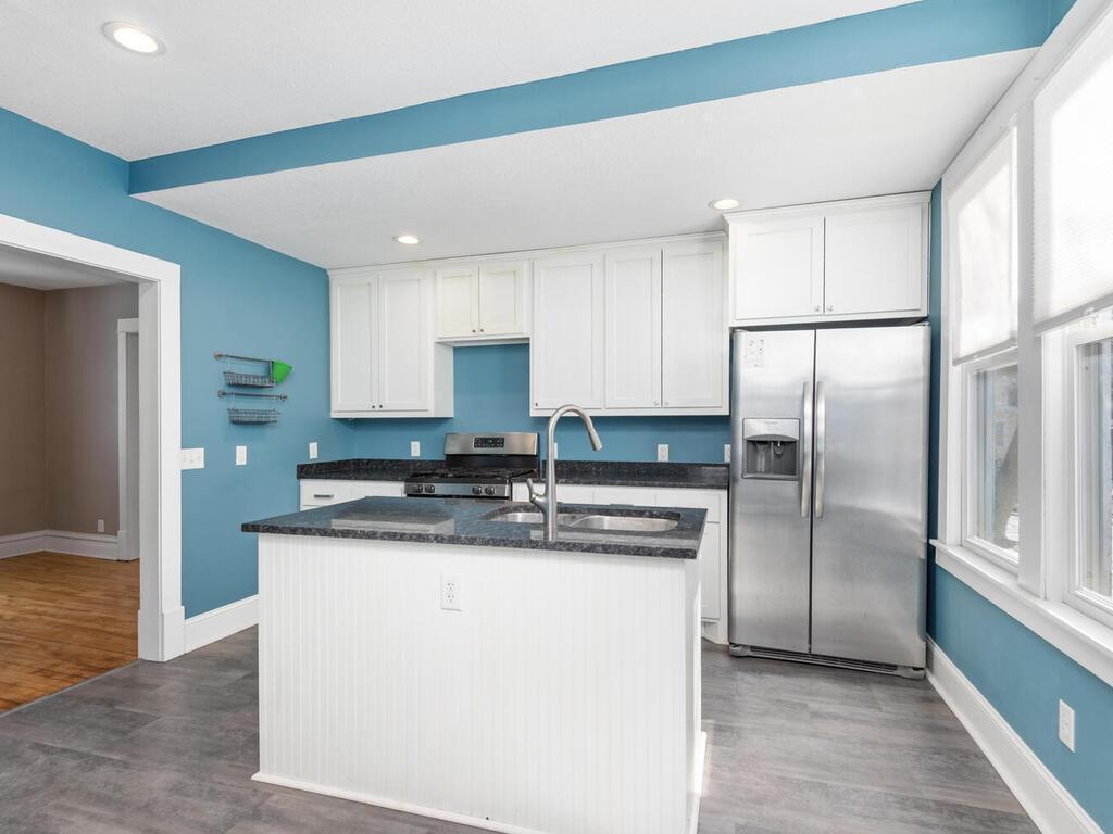 2517 Sheridan Avenue N Minneapolis MN 55411 7063027 image11