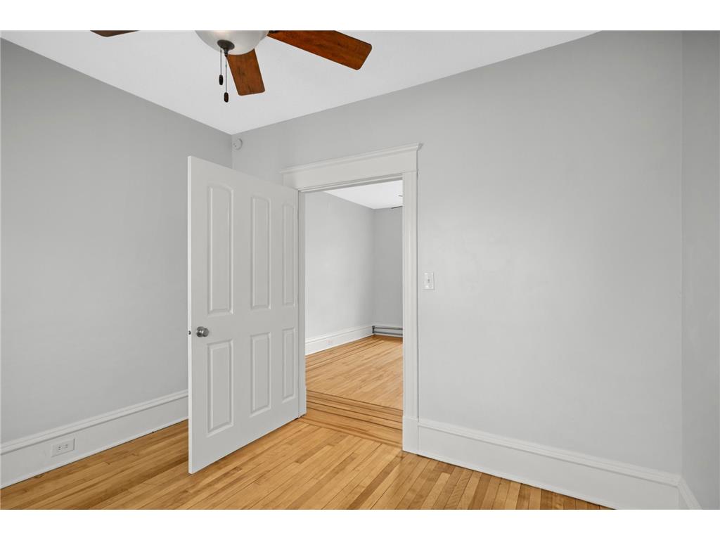 2517 University Avenue NE Minneapolis MN 55418 7064249 image19