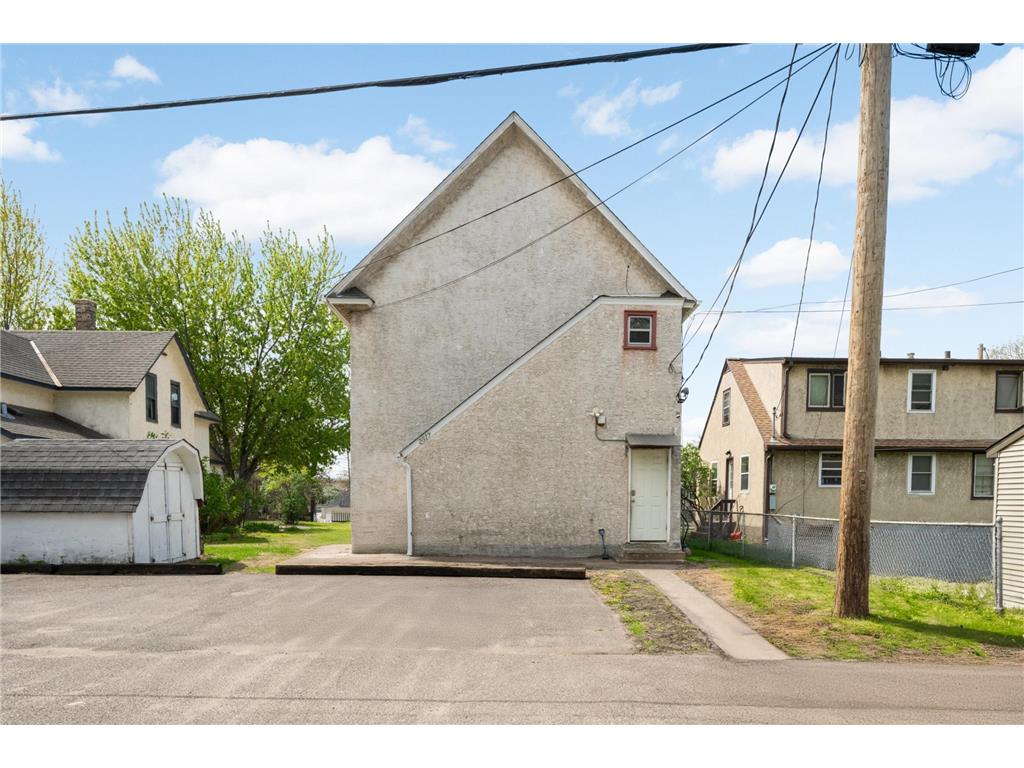 2517 University Avenue NE Minneapolis MN 55418 7064249 image21