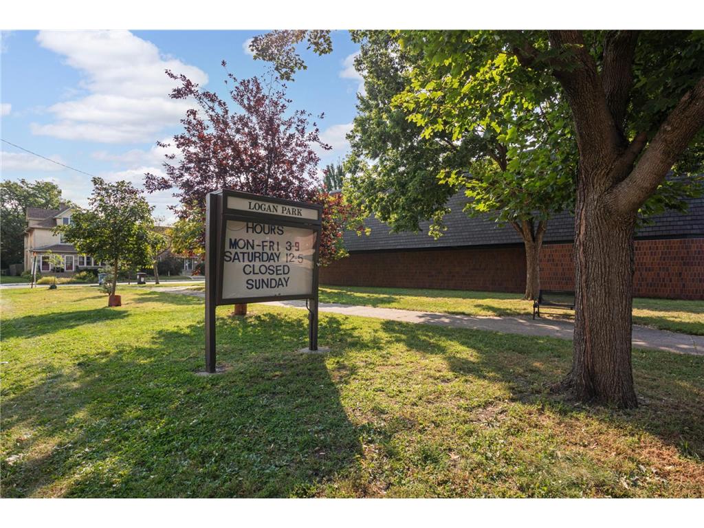 2517 University Avenue NE Minneapolis MN 55418 7064249 image30