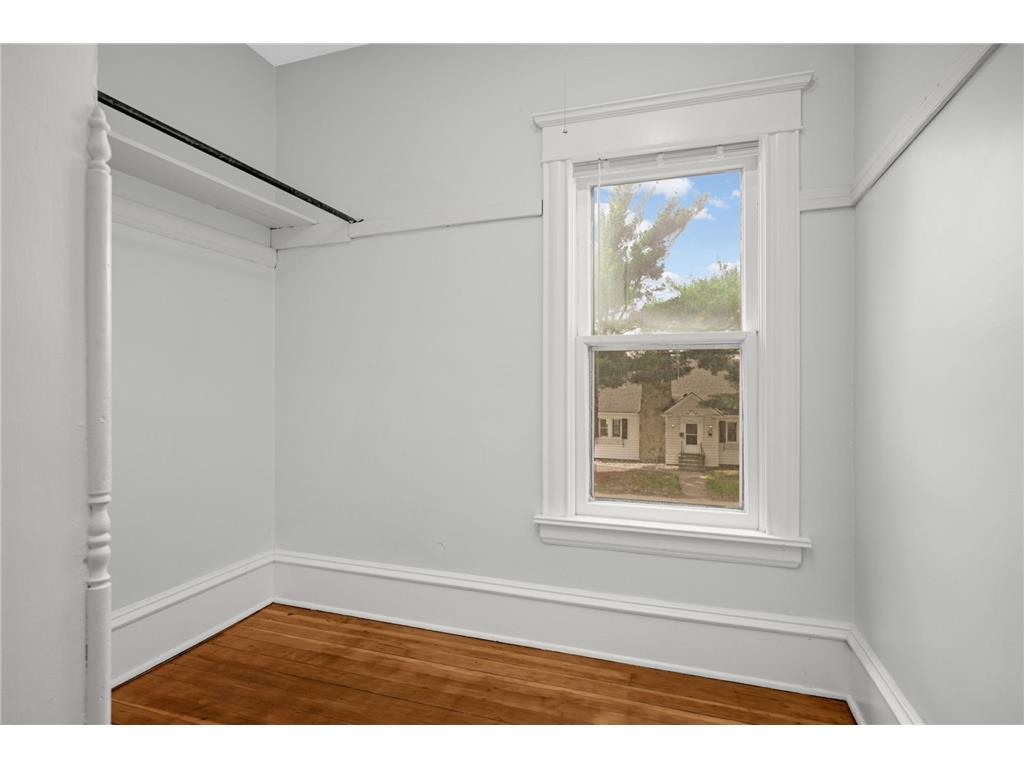 2517 University Avenue NE Minneapolis MN 55418 7064249 image5
