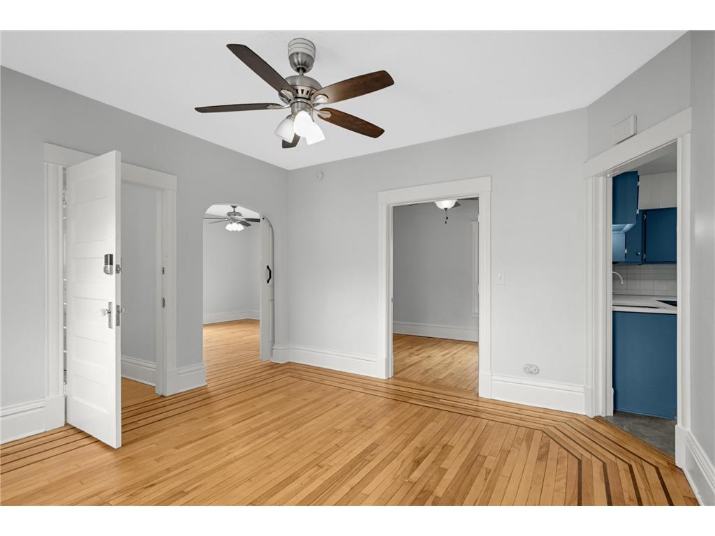 2517 University Avenue NE Minneapolis MN 55418 7064249 image8