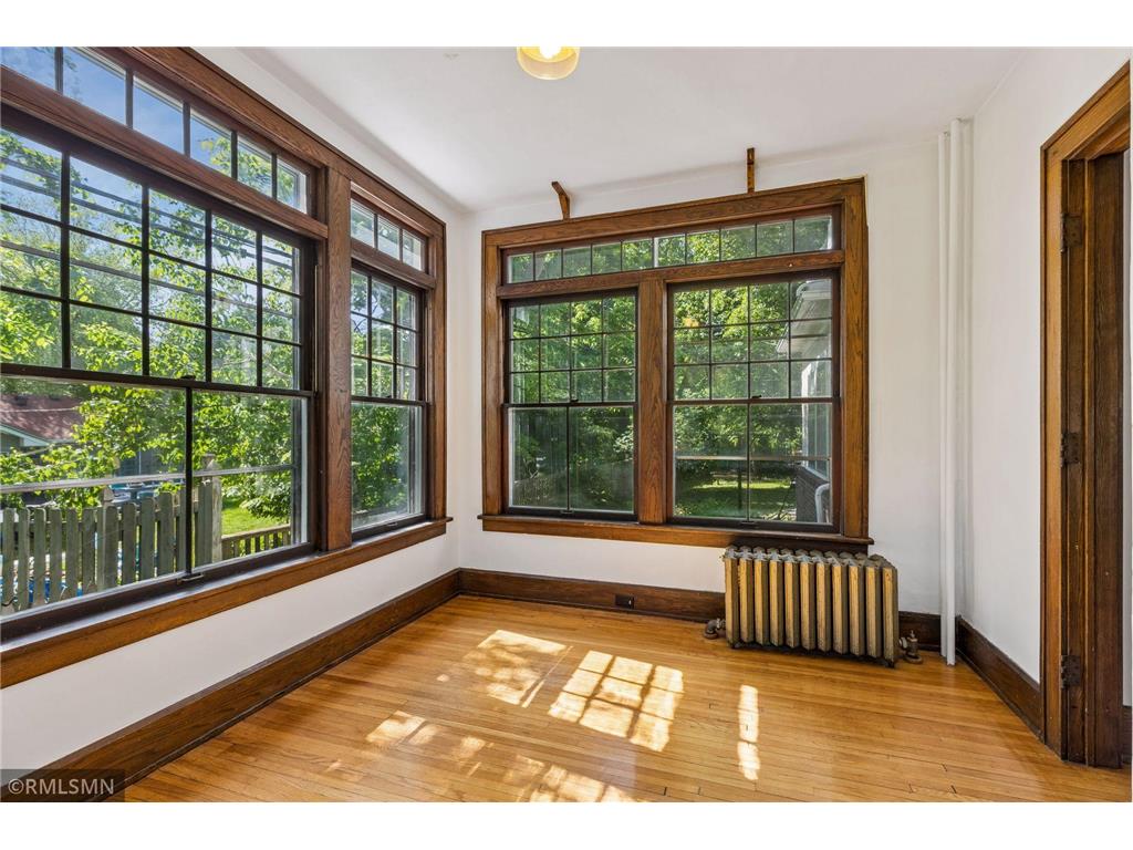 2517 W 42nd Street Minneapolis MN 55410 7056951 image7