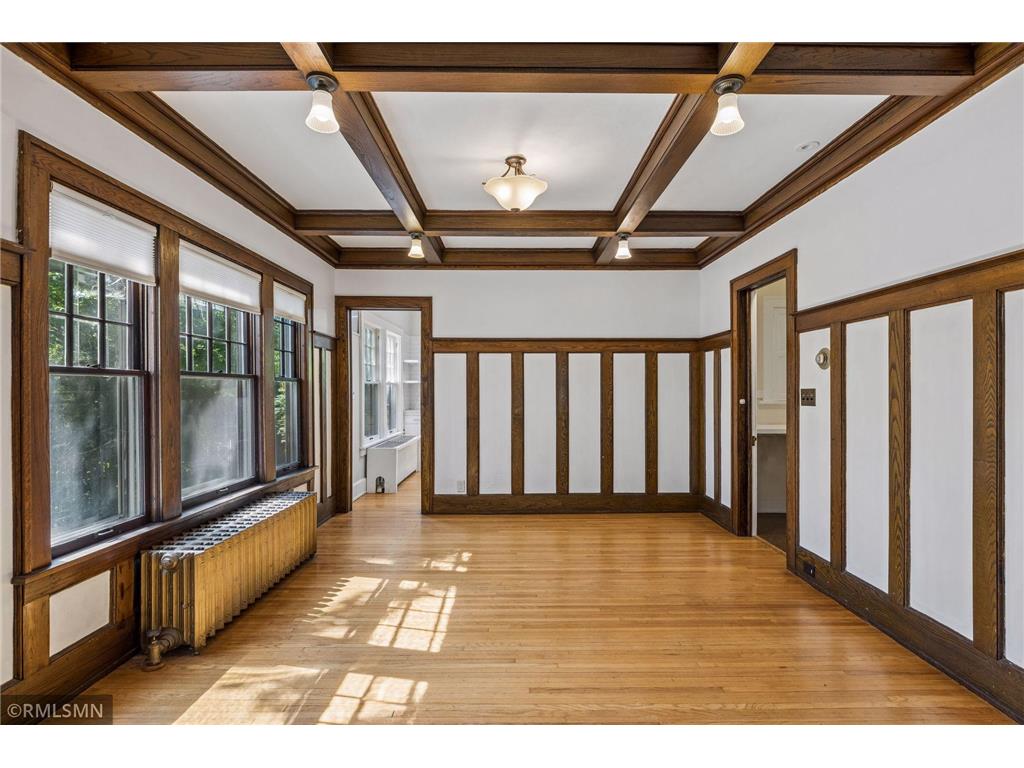 2517 W 42nd Street Minneapolis MN 55410 7056951 image9