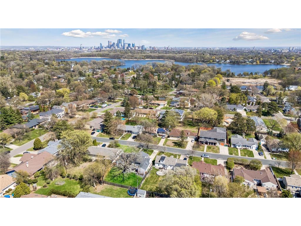 2518 Joppa Avenue S Saint Louis Park MN 55416 7057305 image1