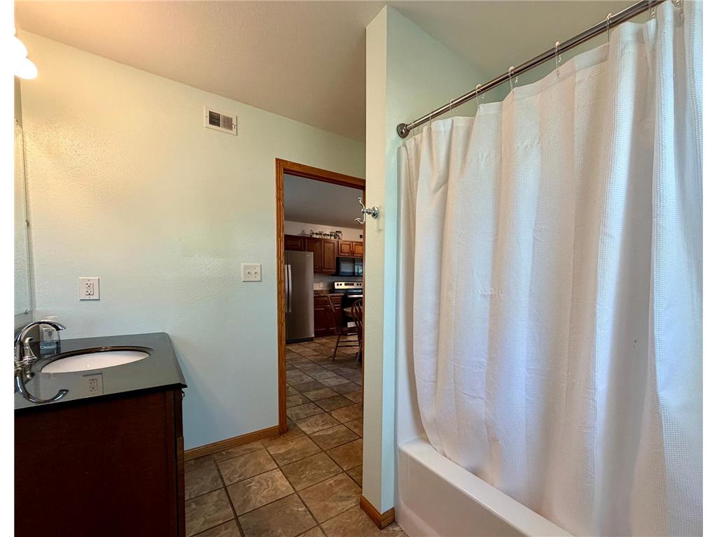 2518 Minnesota Avenue NW Bemidji MN 56601 7085198 image15
