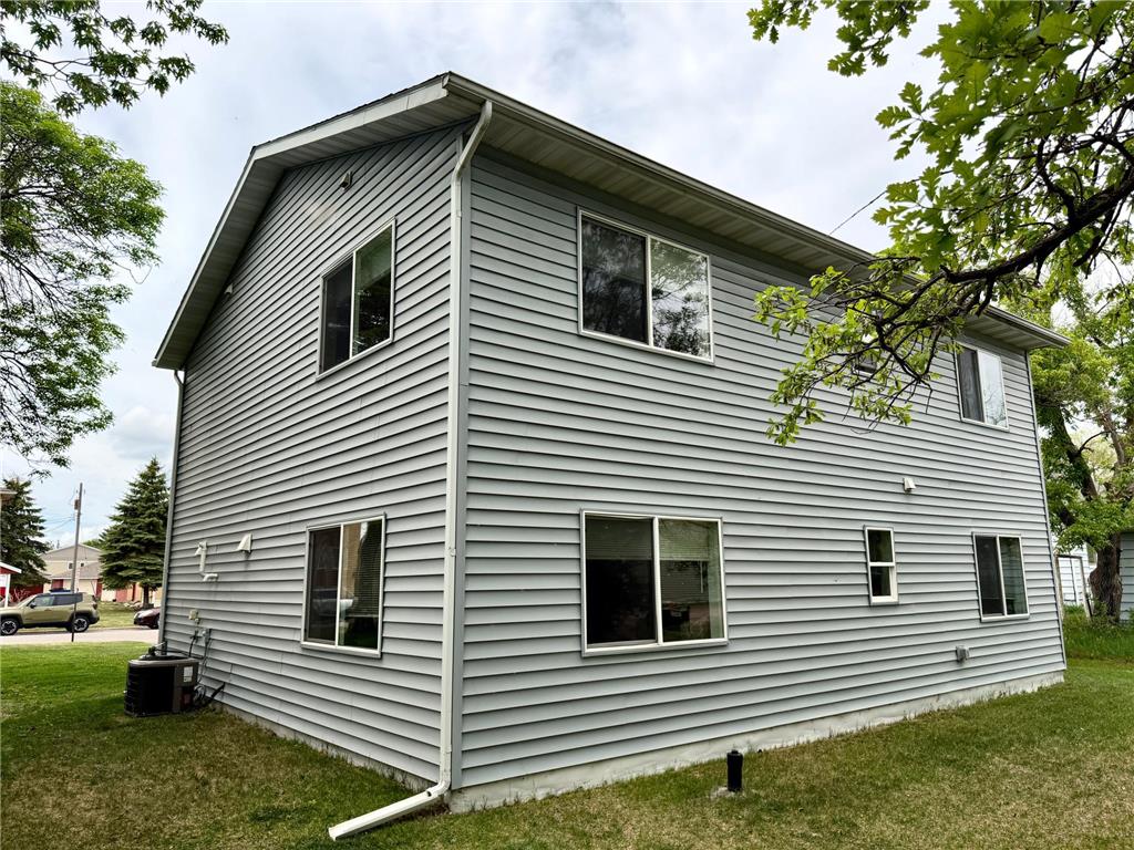 2518 Minnesota Avenue NW Bemidji MN 56601 7085198 image24