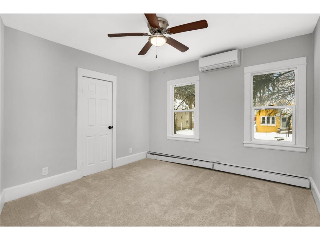 2518 Thomas Avenue N Minneapolis MN 55411 7006764 image12