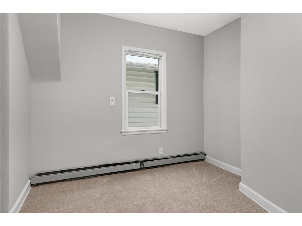 2518 Thomas Avenue N Minneapolis MN 55411 7006764 image14