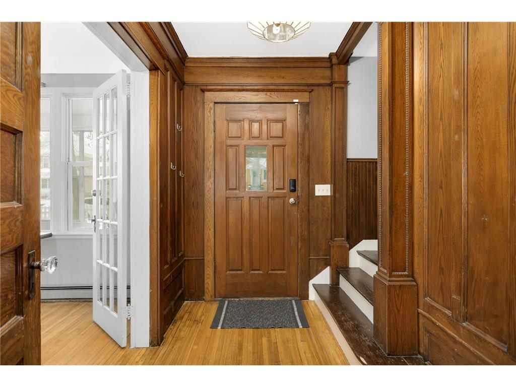 2518 Thomas Avenue N Minneapolis MN 55411 7006764 image3