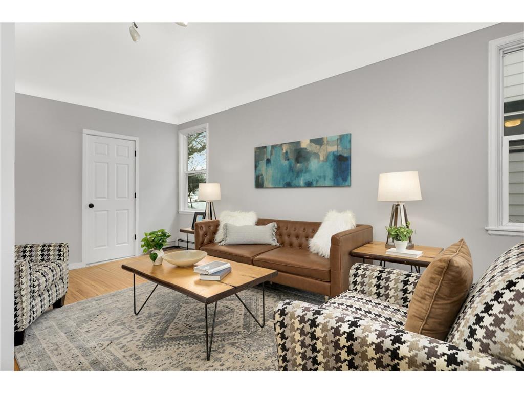 2518 Thomas Avenue N Minneapolis MN 55411 7006764 image5