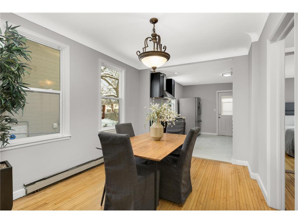 2518 Thomas Avenue N Minneapolis MN 55411 7006764 image7