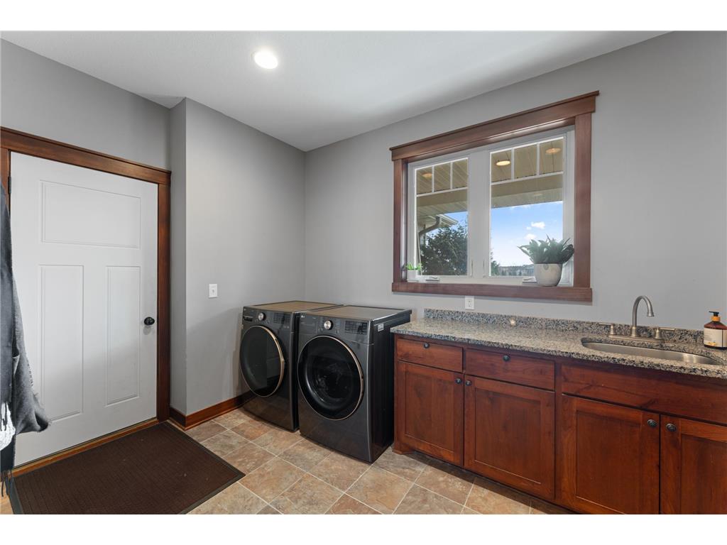 25188 Firefly Avenue Wyoming MN 55092 - Heims 7044762 image25