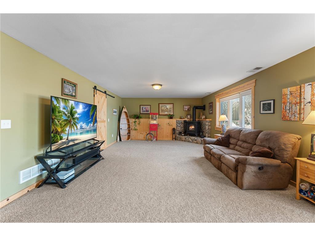 25188 Firefly Avenue Wyoming MN 55092 - Heims 7044762 image37