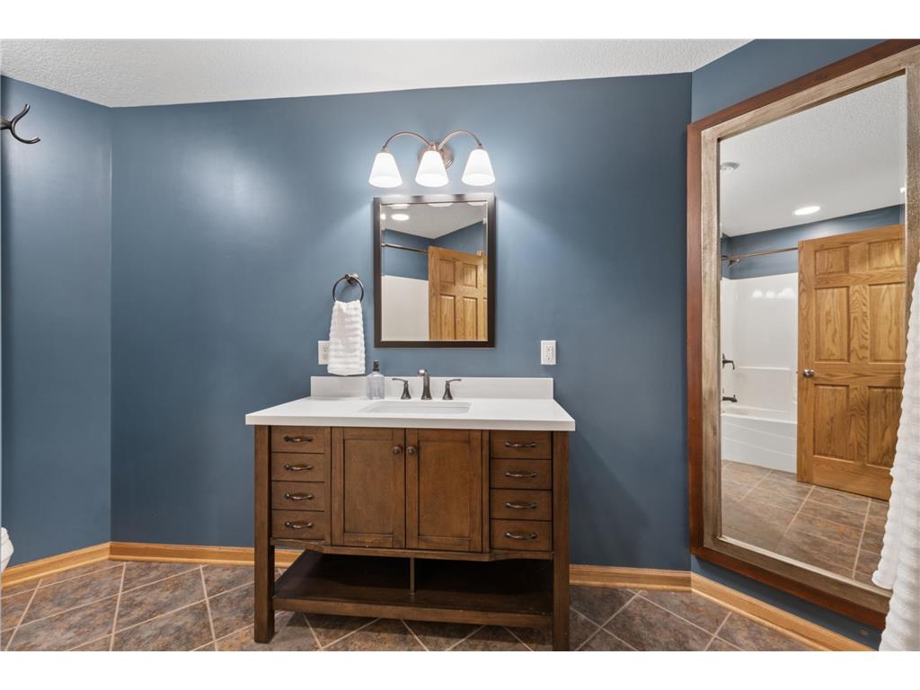 2519 280th Court NE Isanti Twp MN 55040 7074564 image25