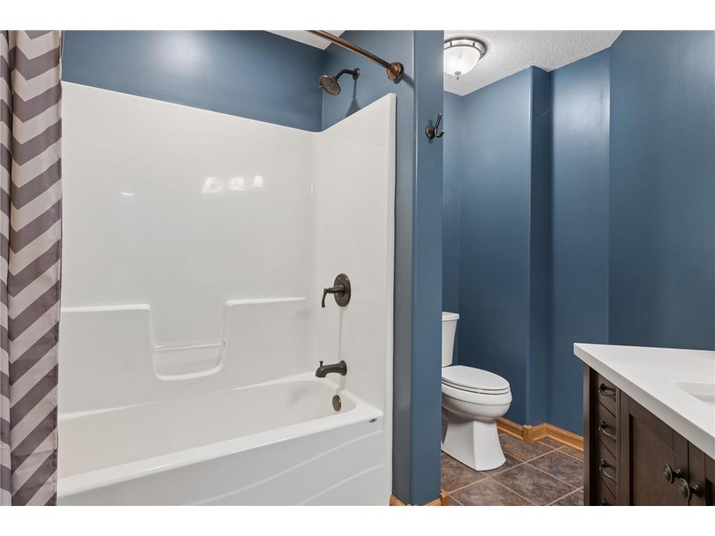 2519 280th Court NE Isanti Twp MN 55040 7074564 image26