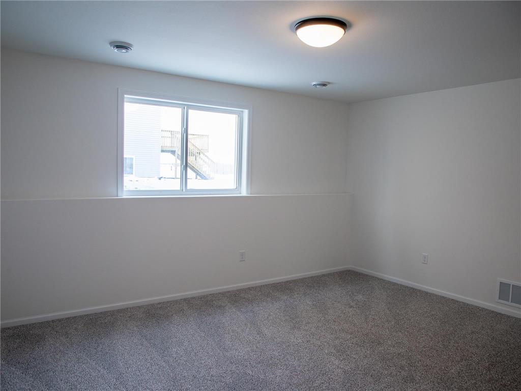 2519 37 Avenue S Moorhead MN 56560 7012648 image12