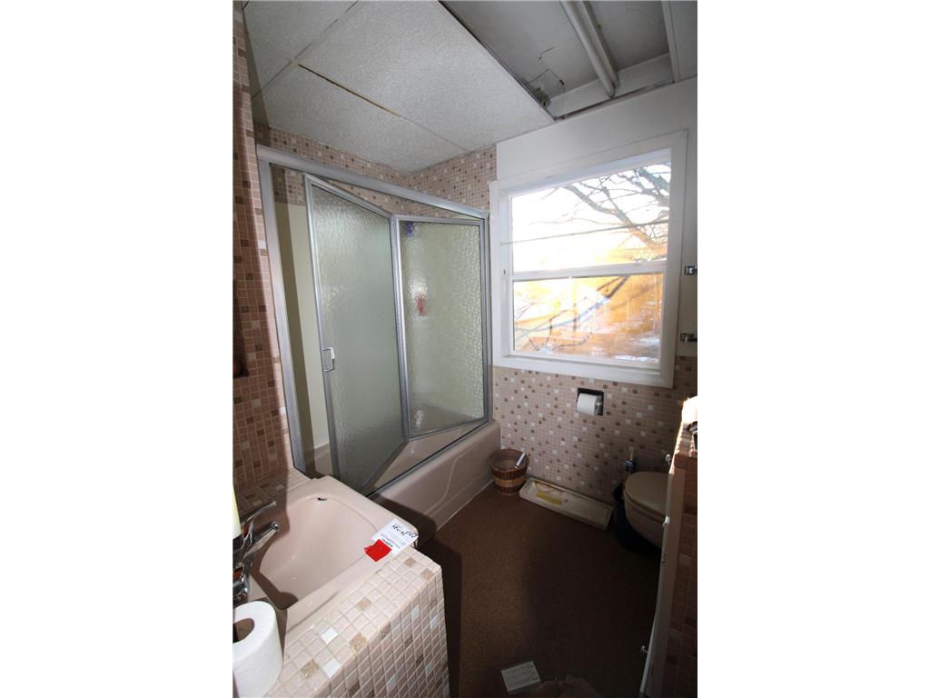 2519 3rd Avenue E Hibbing MN 55746 7021492 image9