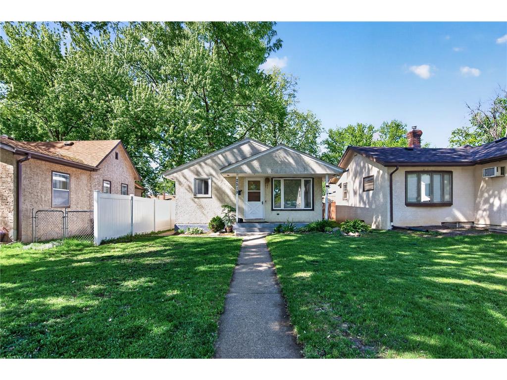 2519 3rd Avenue E North Saint Paul MN 55109 7072163 image23