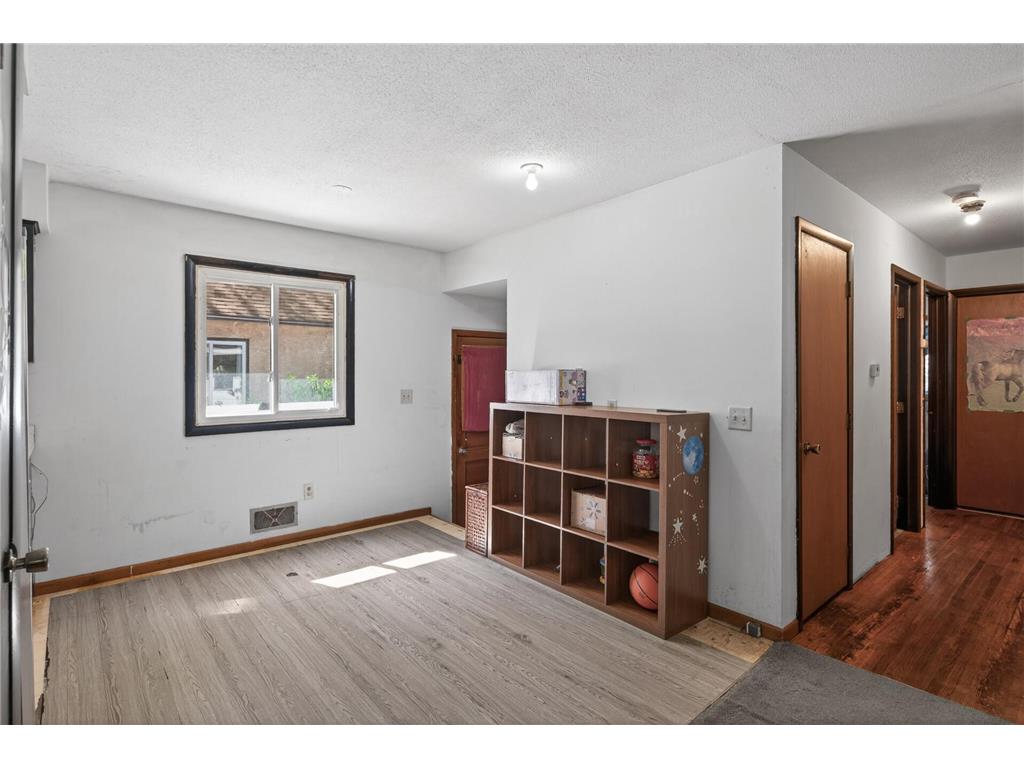 2519 3rd Avenue E North Saint Paul MN 55109 7072163 image5